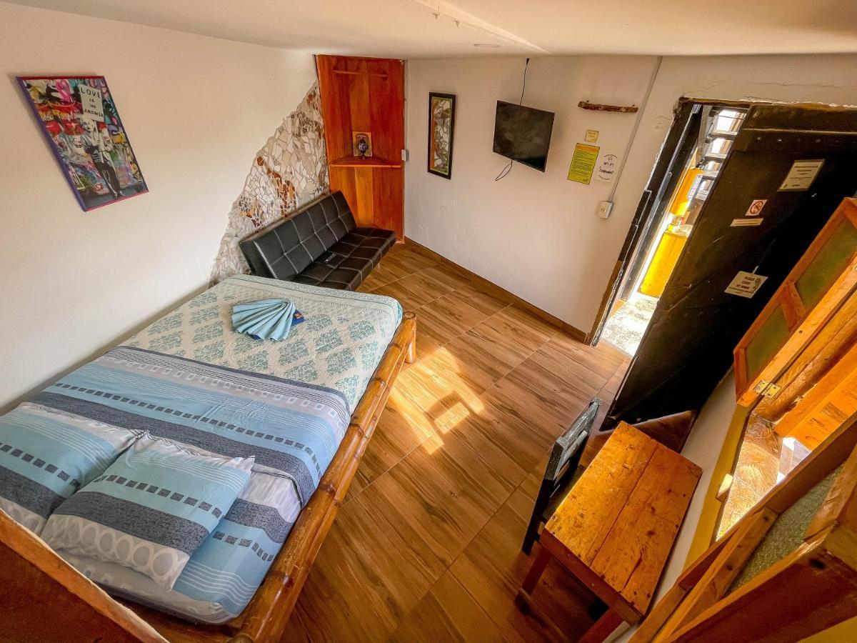 Hostal Bambu San Agustín Exteriör bild