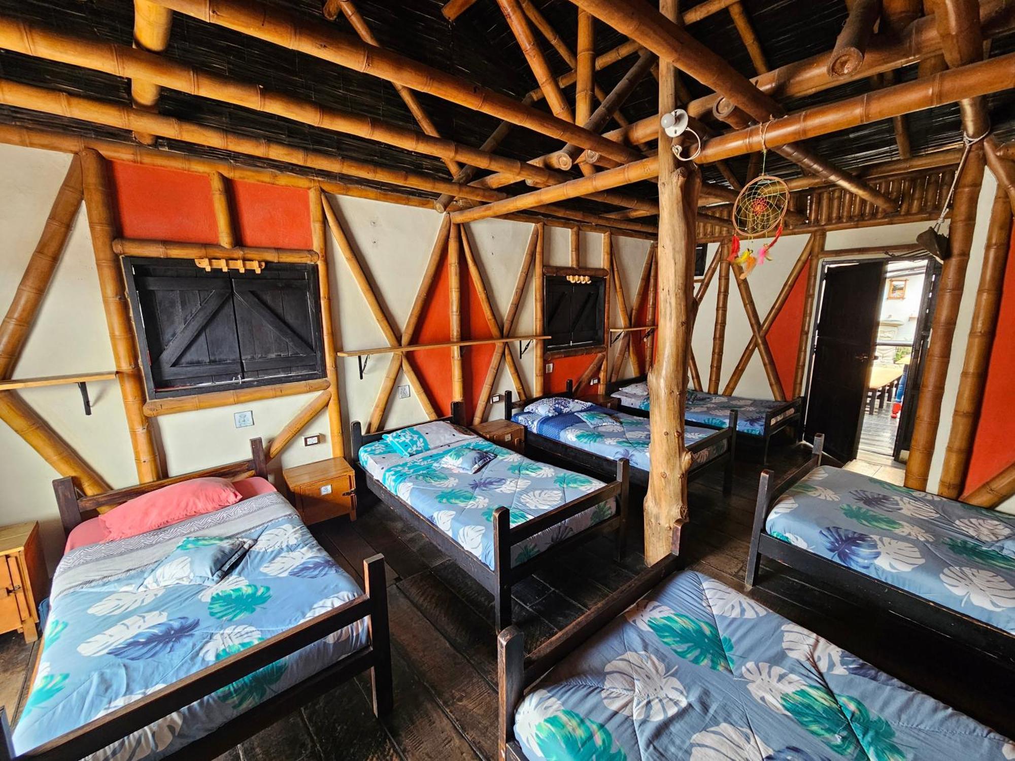 Hostal Bambu San Agustín Exteriör bild